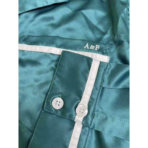 Abercrombie & Fitch green satin Long sleeve pull on pants PJ set, size XL - Picture 5 of 12